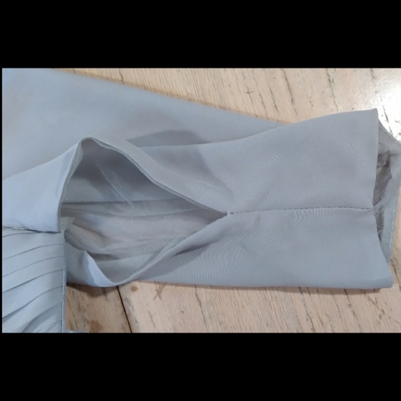 Izilady NWT gown with boning and pleats size 16 - Picture 10 of 15